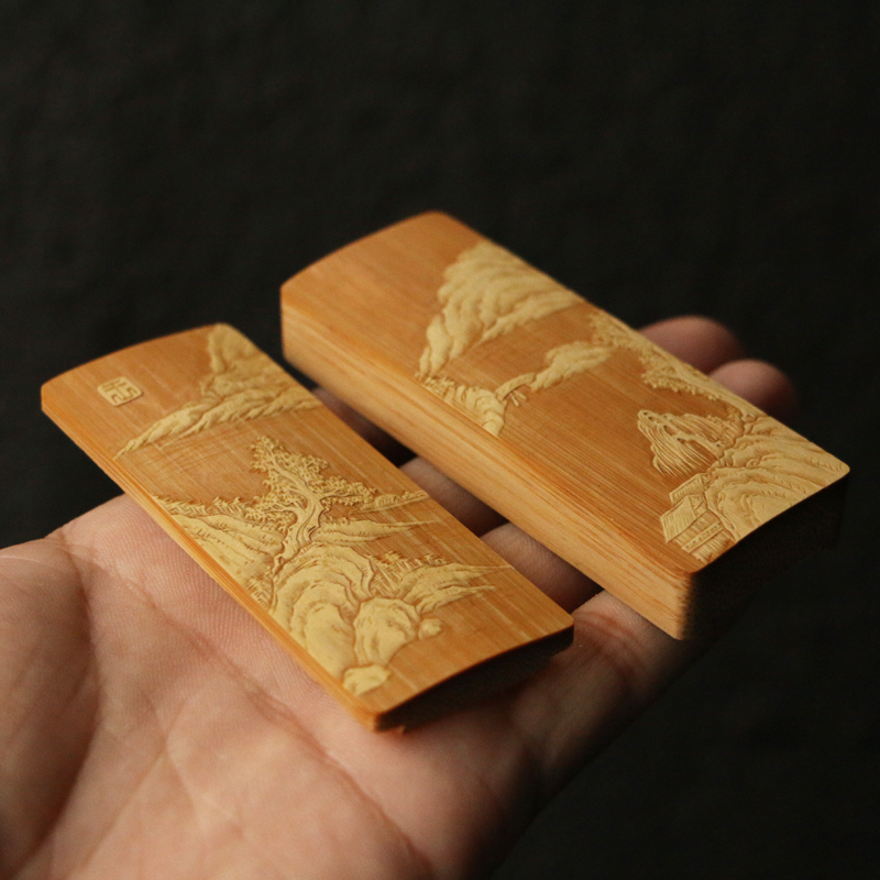 十几年老玉竹东阳名家王雷本工精工留青雕刻双面雕刻牙签盒把件竹