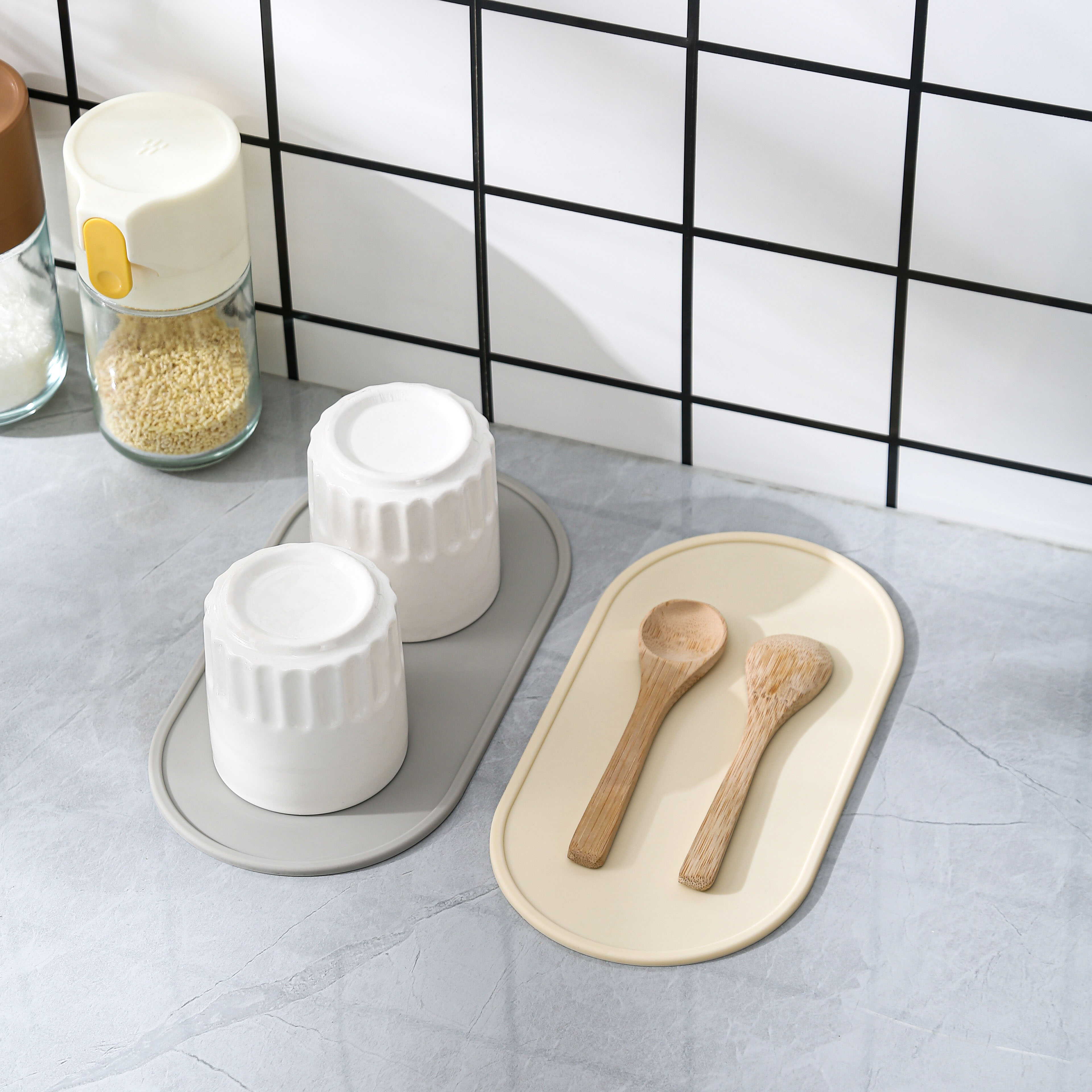 硅胶调味罐垫可折叠防水防滑防烫垫子柔软餐桌垫餐具碗餐具垫子