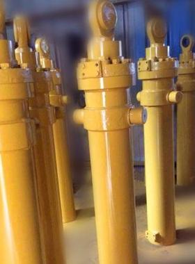 L956F装载机油缸 滤芯 铲斗销套 刹车盘 启动马达 油封