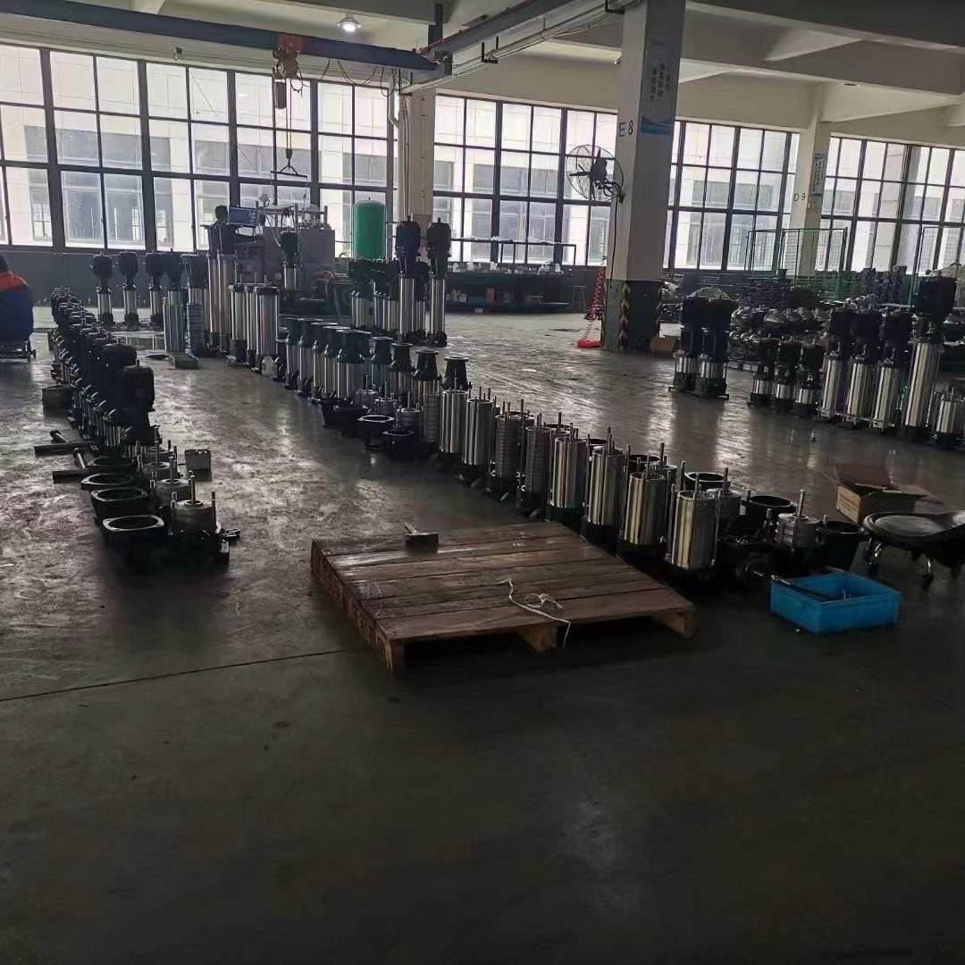 65CDLF32型不锈钢立式多级管道泵