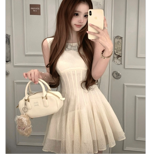 生日小礼裙高级感法式富家千金穿搭无袖背心裙收腰蝴蝶结连衣裙女