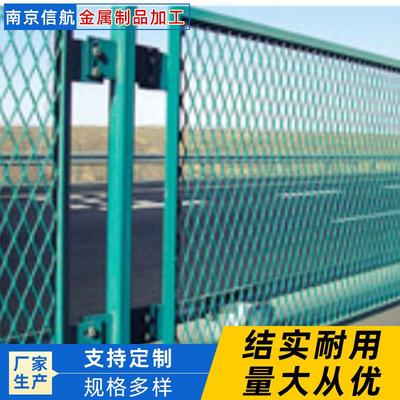 高速公路双边丝护栏网家禽果园圈地包塑铁丝网高速公路铁路防护栏