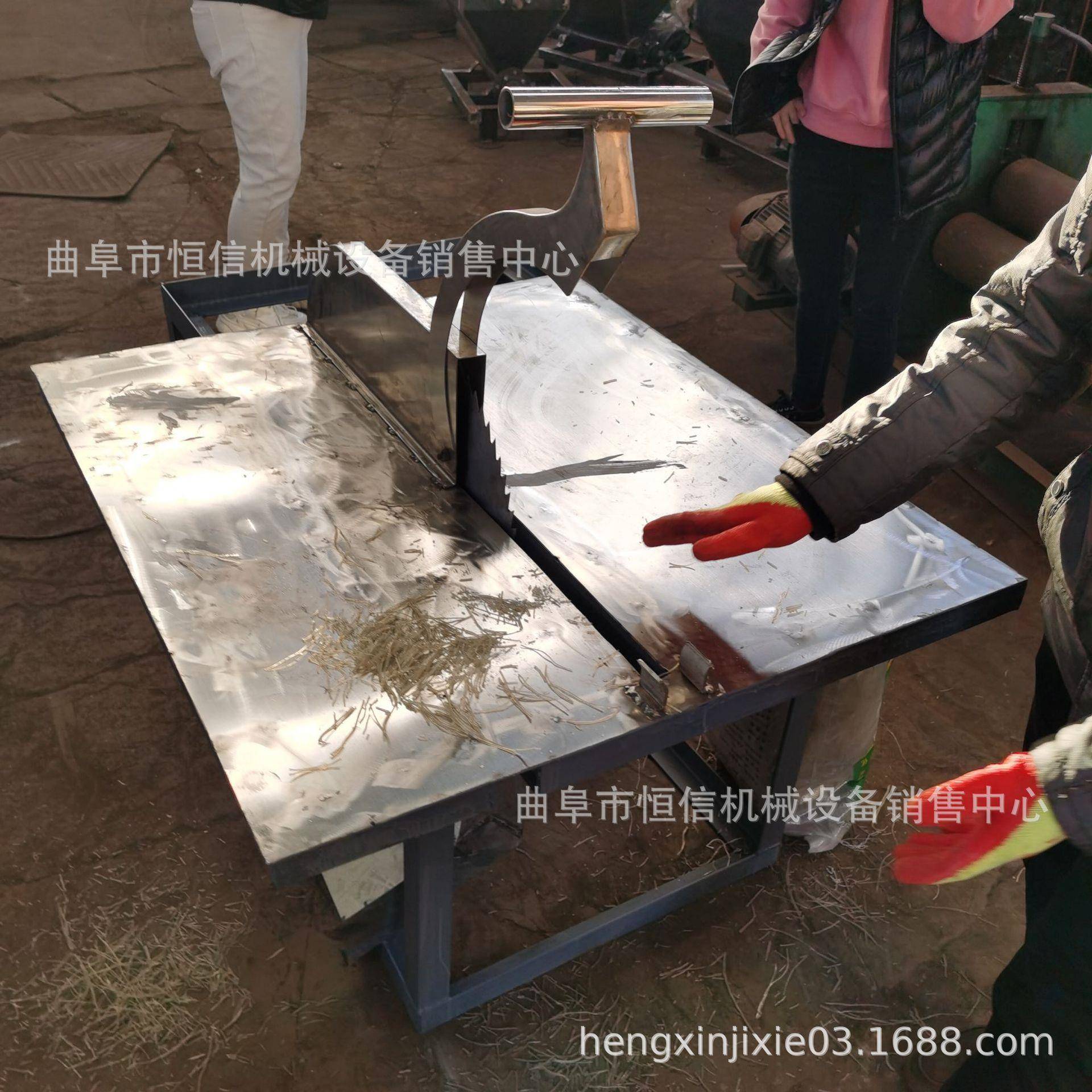 手工开关方便控制干粉条切割机zcjb贵州锯片式手工粉条切粉机