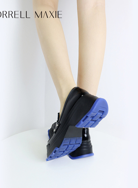 金属饰扣厚底乐福鞋撞色大底时尚鞋女 Morrell Maxie｜MW231143BK
