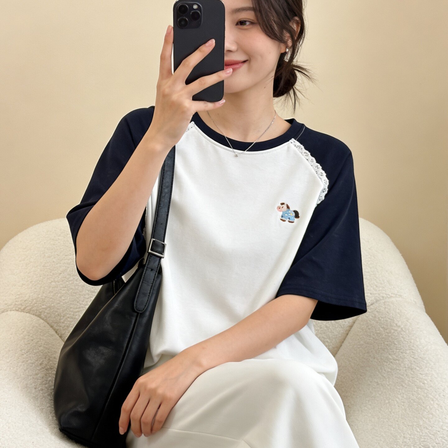 韩系ins风插肩袖刺绣T恤女蕾丝边