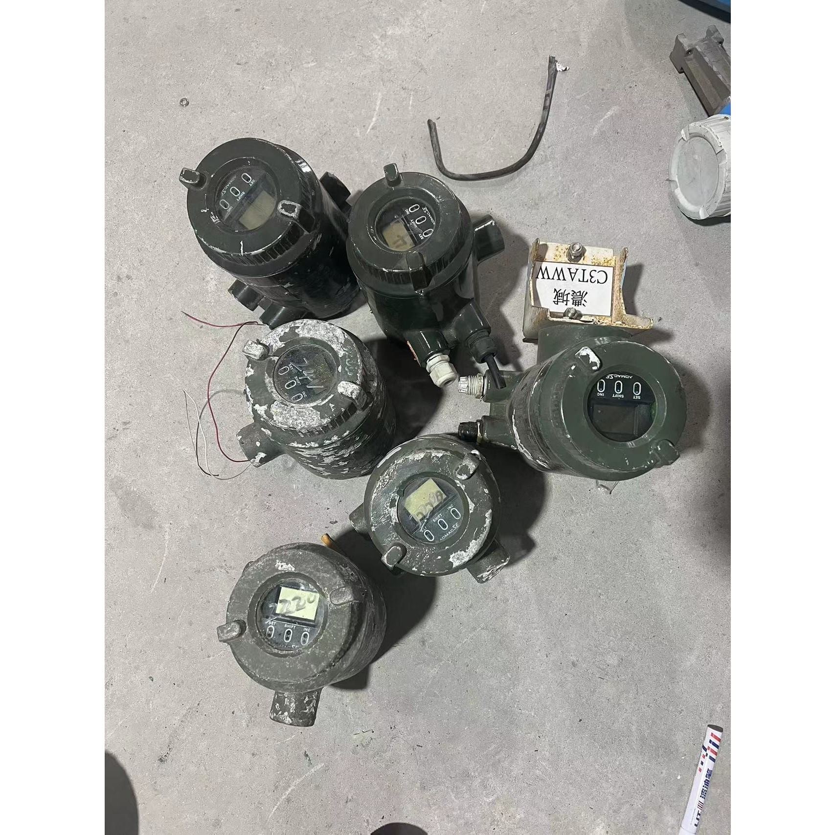 议价横河电磁流量计SE表头220ⅴ,功能完好,签收前请先验货,签