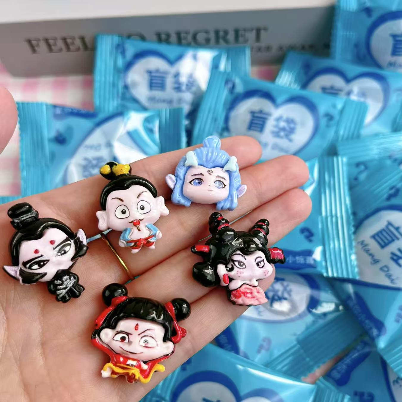 哪吒盲袋仿真树脂配件DIY盲袋拆拆乐六一儿童节礼物可爱摆件饰品