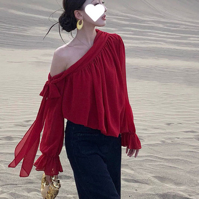 法式小资上衣女2025秋时尚百搭时髦洋气感超好看别致漂亮红色衬衫