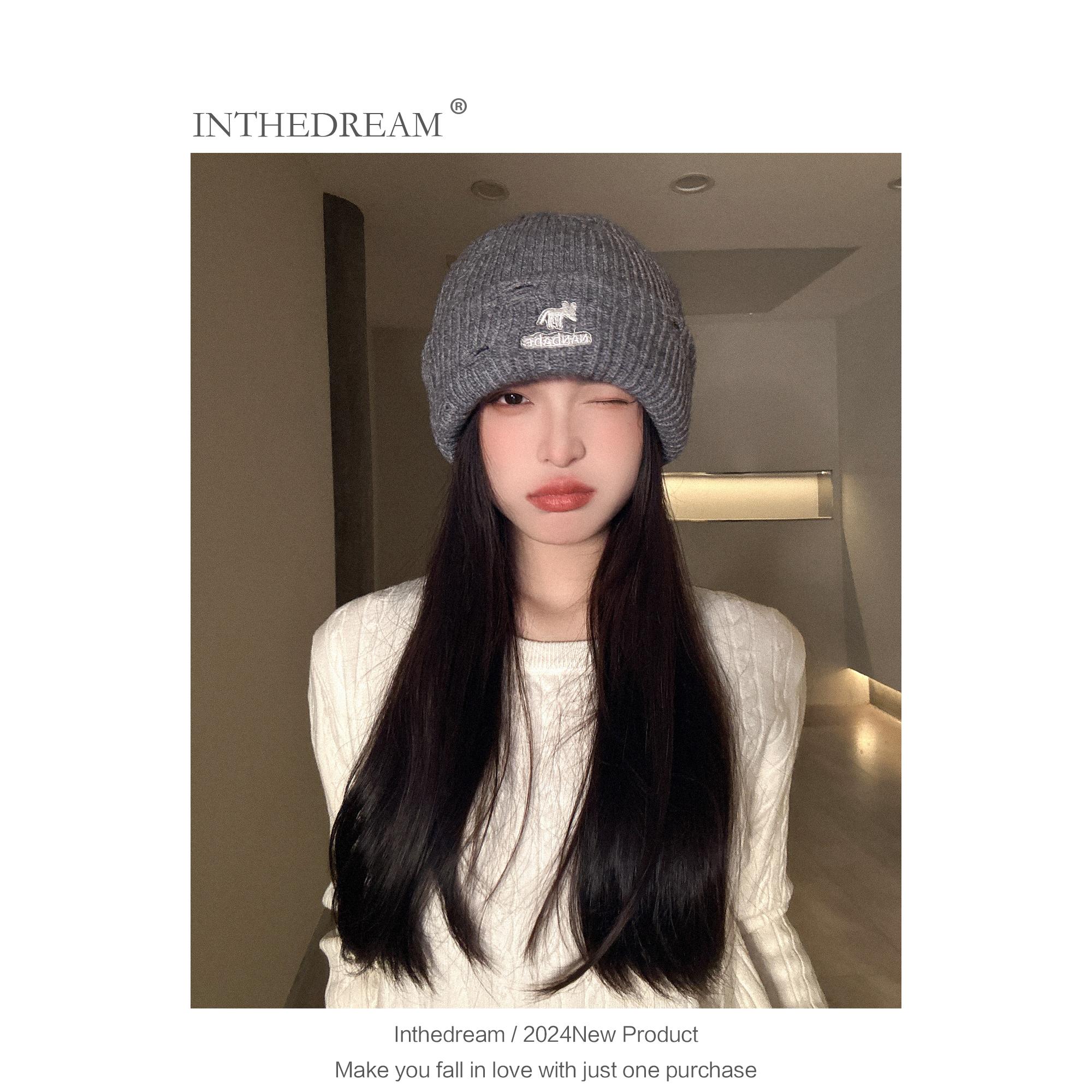 小狐狸字母刺绣毛线帽