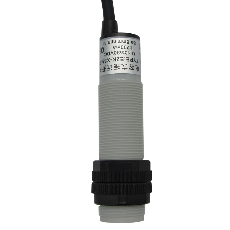 静电容式接近开关CR18-8DN CR18-8DN2 CR18-8DP  CR18-8DP2传感器