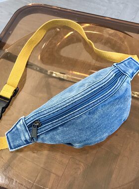 儿童胸包夏男童日系斜挎包女童腰包宝宝外出零钱背包牛仔帆布休闲