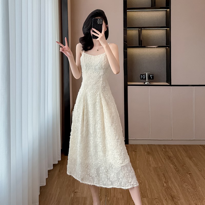 法式提花蕾丝温柔收腰显瘦吊带长裙气质显瘦连衣裙子夏季新款女装