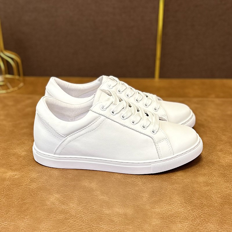 显脚小隐形内增高5cm女鞋小白鞋真皮百搭2025春新款休闲平底板鞋