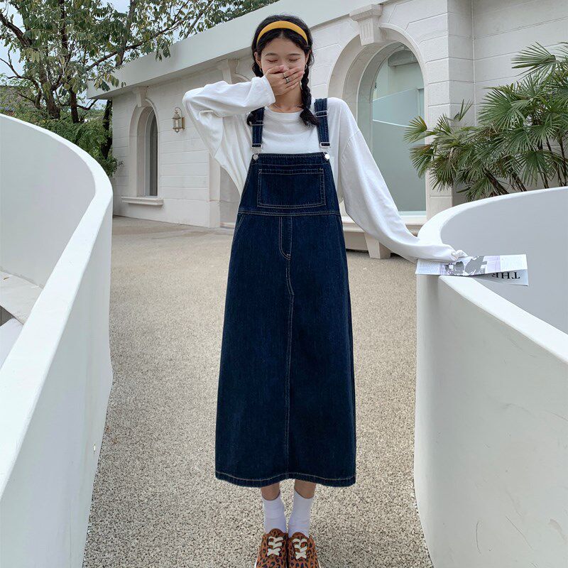 2024秋冬韩系流行日系百搭牛仔背带裙女宽松显瘦连衣裙中长款复古