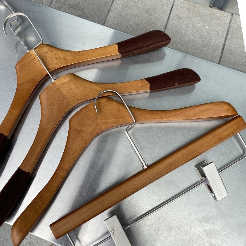 植绒防滑婚纱店裤架定制服装店专用胡桃木色男女实木衣架衣挂韩版