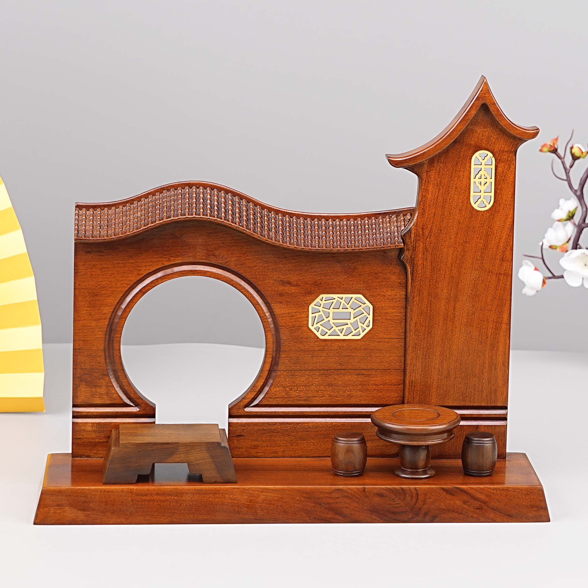 精雕细琢，工艺精湛，展示效果佳
