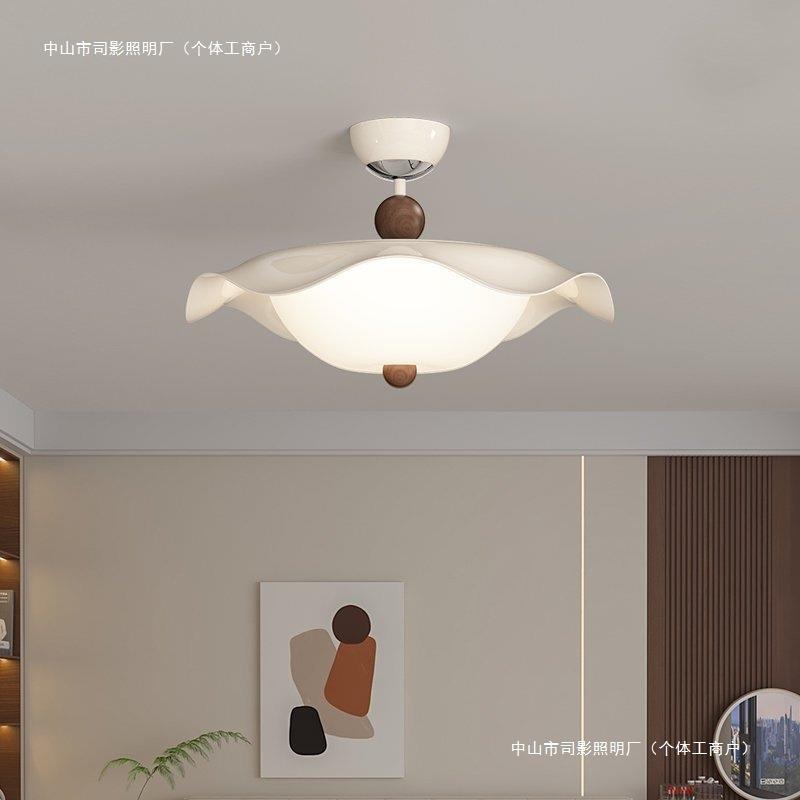 2025年卧室吸顶灯 现代简约轻奢高级感全光谱护眼树脂主卧房间灯