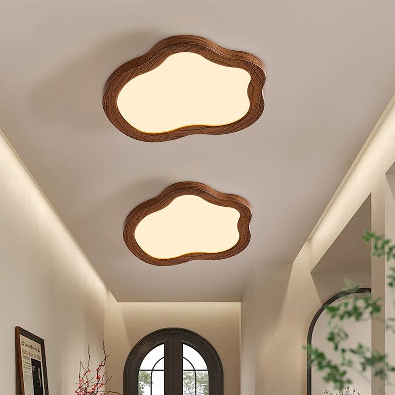 中古风过道吸顶灯护眼云朵胡桃木色复古衣帽间温馨护眼走廊吸顶灯