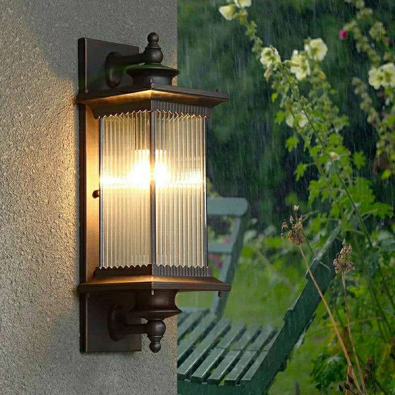 太阳能壁灯户外庭院灯室外花园过道阳台灯别墅超亮 LED大门智能灯