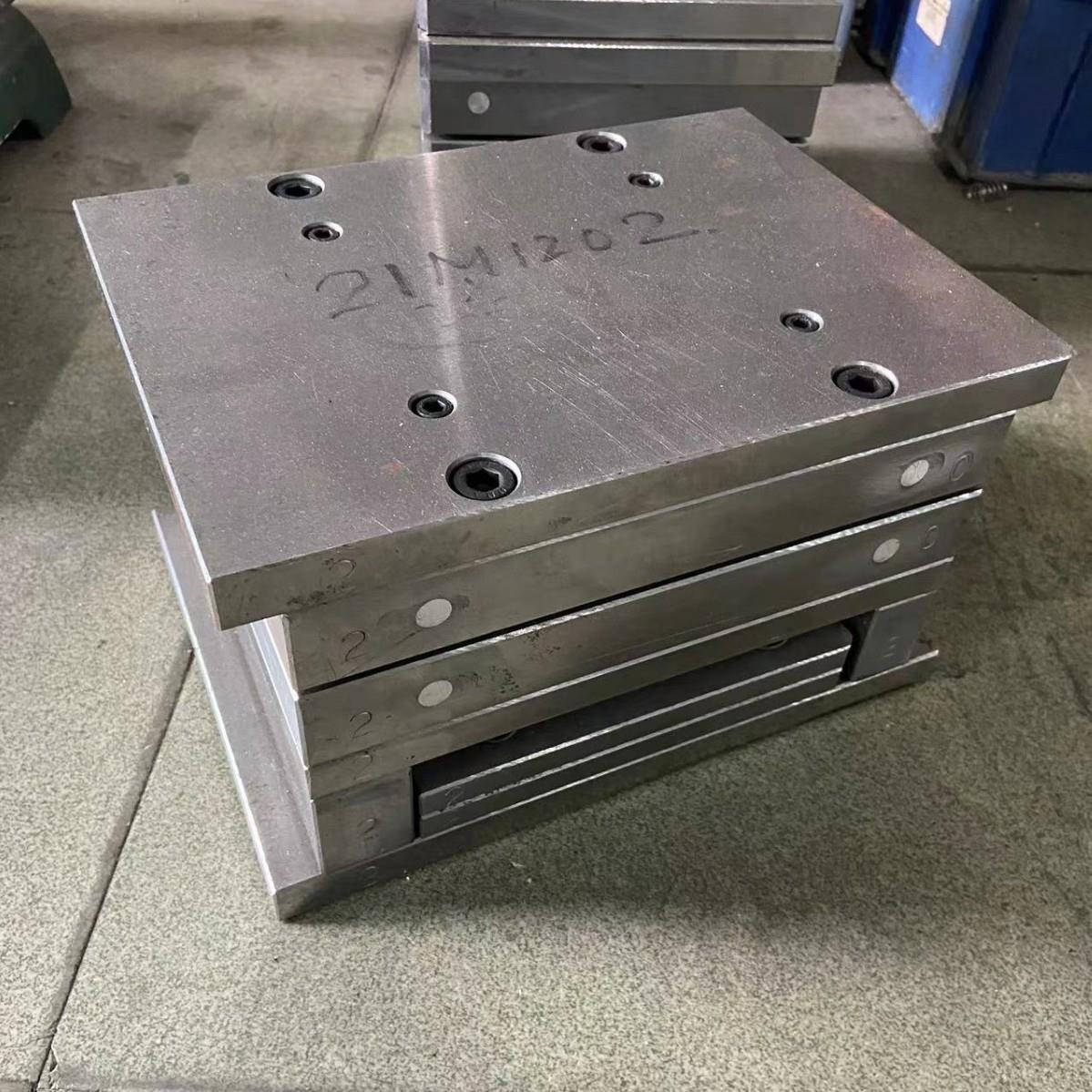 深圳厂家生产低压注塑模具线材包封模具连接线包封模具