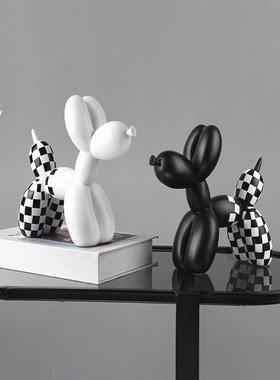 北欧现代创意棋盘格狗轻奢树脂高级感桌面客厅电视柜装饰可爱摆件