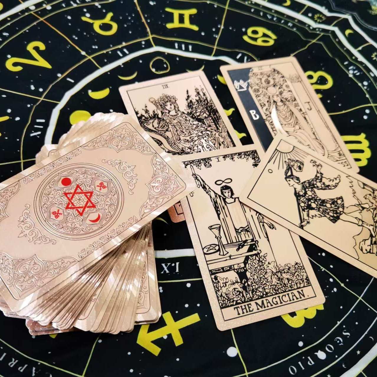 塔罗牌正版新款普及韦塔牌罗牌塔78张新手初学者玫瑰金PC桌游卡牌