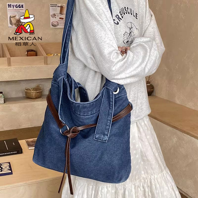 稻草人简约牛仔学生单肩包大容量日系斜挎包韩版布袋上课帆布大包