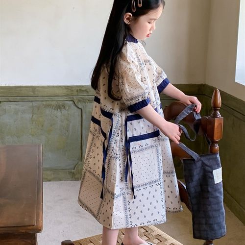 鲍小鱼2023夏季新款韩国女儿童网红民族文艺青花瓷拼接棉布连衣裙