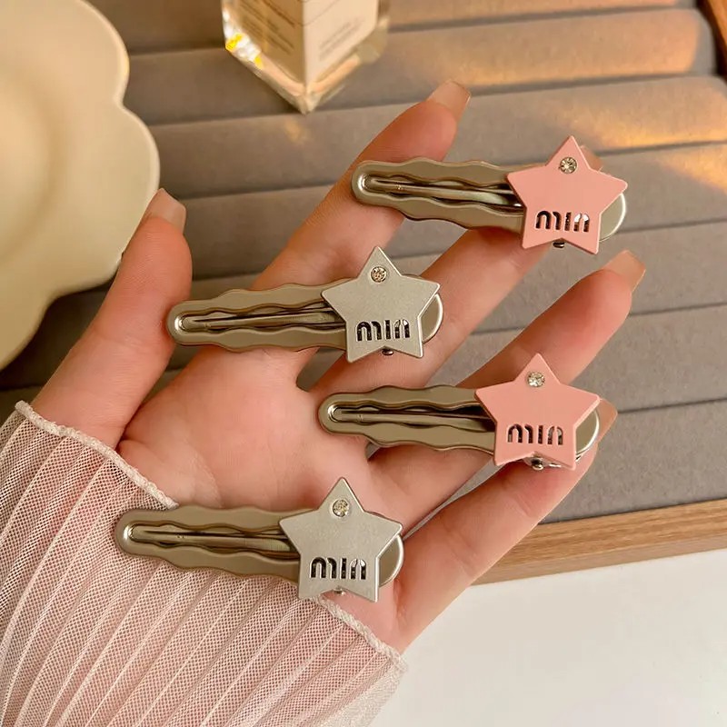 高级感银灰色字母发夹网红五角星
