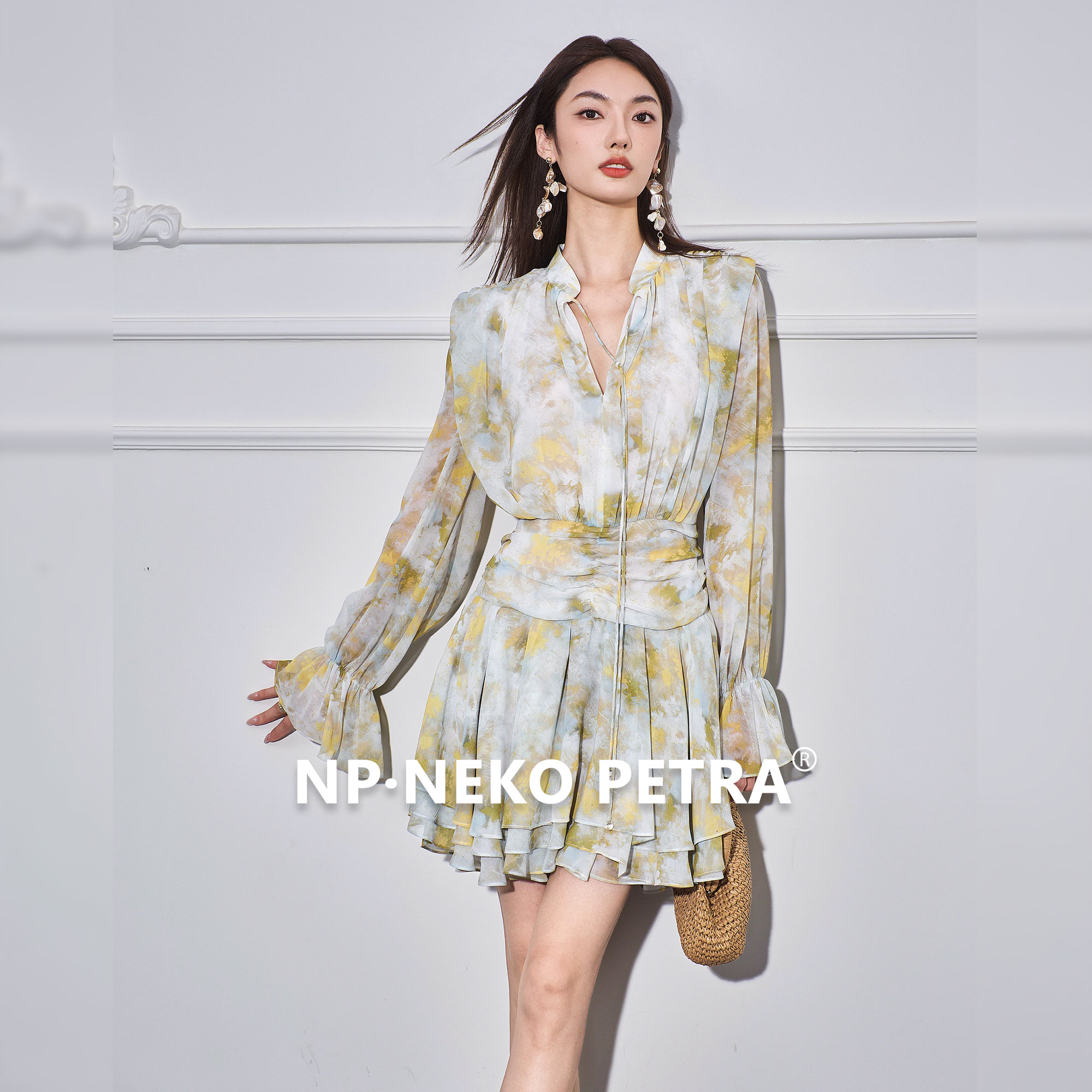 Neko Petra法式浪漫晕染黄绿色碎花连衣裙女夏多层下摆收腰蛋糕裙