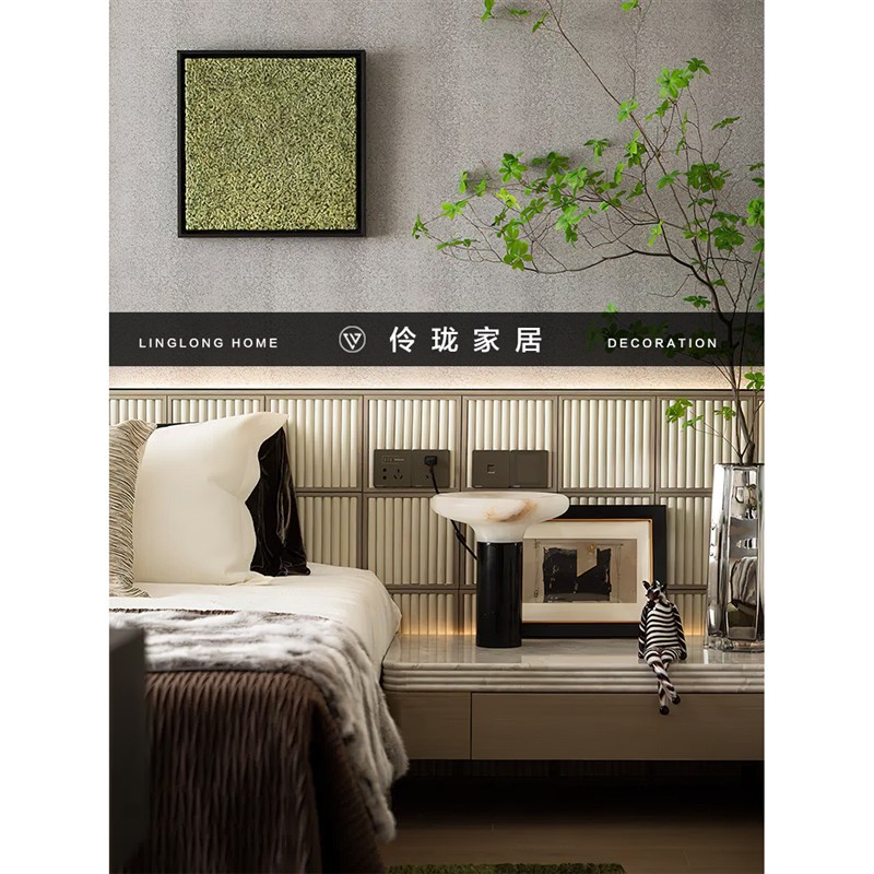 样板房卧室床头柜窗台组合饰品摆件花艺装饰画马摆件客厅茶几道具