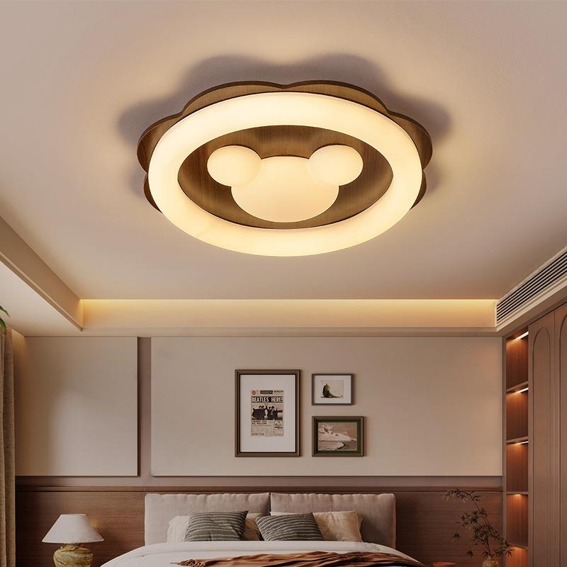 中古风吸顶灯实木卡通风卧室灯创意卡通灯护眼公主新款儿童房间灯