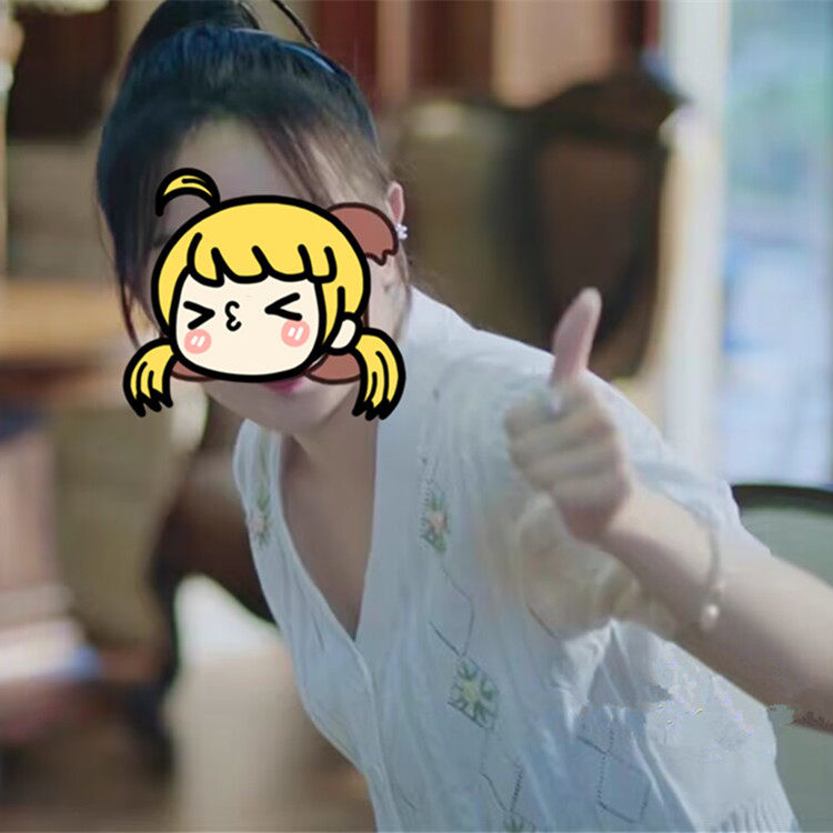 请和这样的我恋爱吧徐嘉琳吴芊盈同款白色提花短袖开衫毛衣针织衫