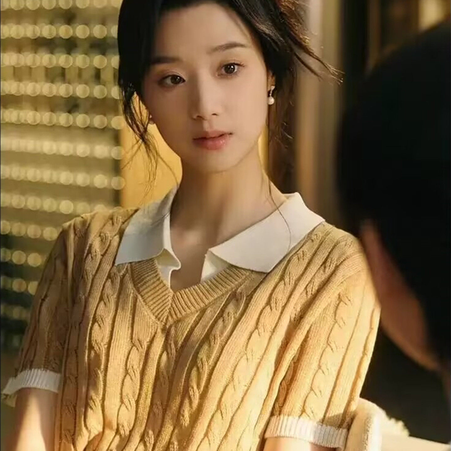 归晓舞台同款黄色假两件针织上衣