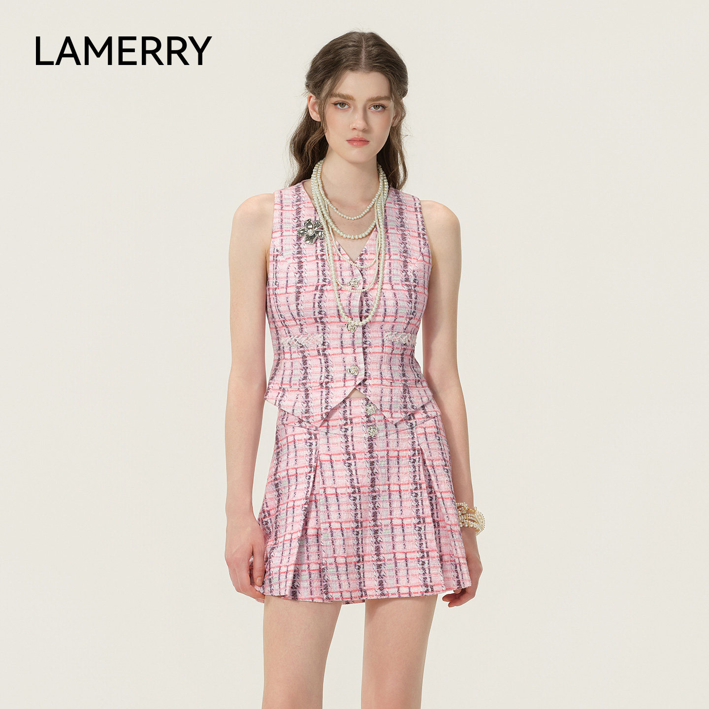LAMERRY/朗美睿26夏粉色格子马甲粗花呢甜美高级感配胸针法式优雅