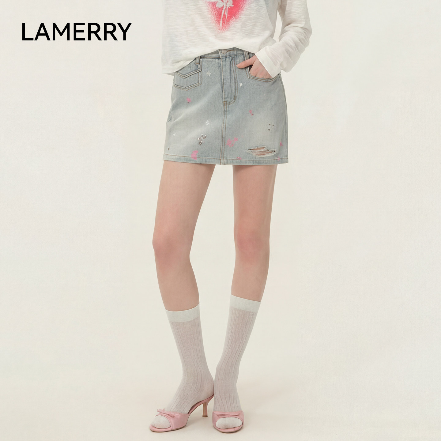 LAMERRY/朗美睿26夏牛仔短裙小A裙型破洞磨白钉珠工装口袋显腿长