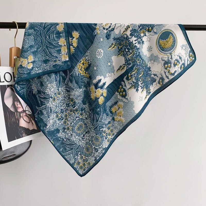 新款装饰人字纹方巾围巾女韩版时尚棉麻手感气质丝巾百搭护颈微博