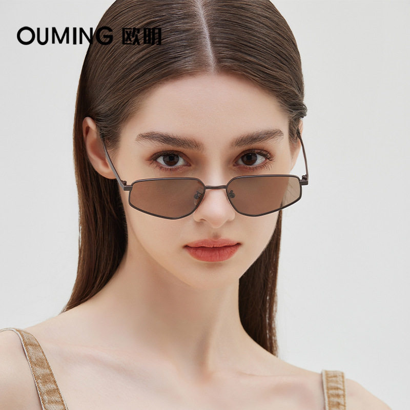 跨境原创复古小框新款墨镜时尚潮流个性女士太阳眼镜防紫外线7245