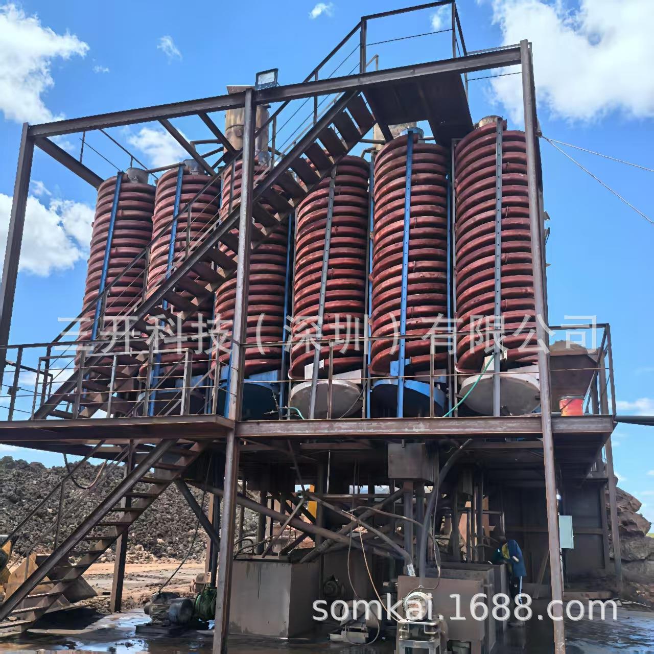 江西螺旋溜槽5LL-1500铬钛锰铁尾矿重力选矿选矿机节能高效
