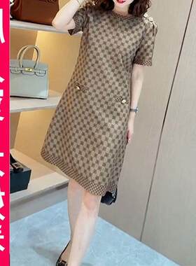 新款200连衣裙显瘦女士大