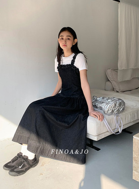 费挪 FINOA十三行2025春款韩式气质木耳边收腰长款吊带裙12338