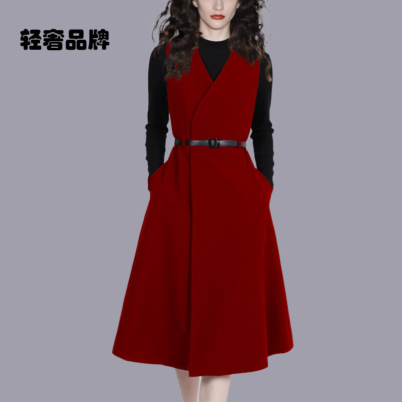 朗姿约定赫本风气质连衣裙套装女2026年冬装新款小黑裙内搭两件套