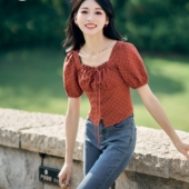 上衣女夏0810 系带设计甜美短袖 柒量一裁小个子法式 波点方领泡泡袖