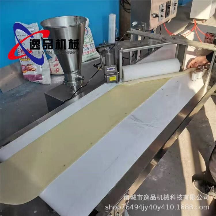 小型春卷皮机食品丝娃娃面皮机方形春卷荷叶饼机