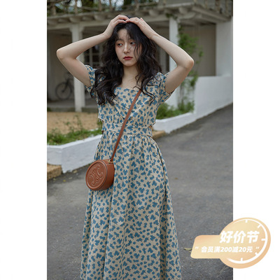 夕蒙2023新款夏休闲气质设计感小众泡泡袖小个子法式碎花连衣裙女