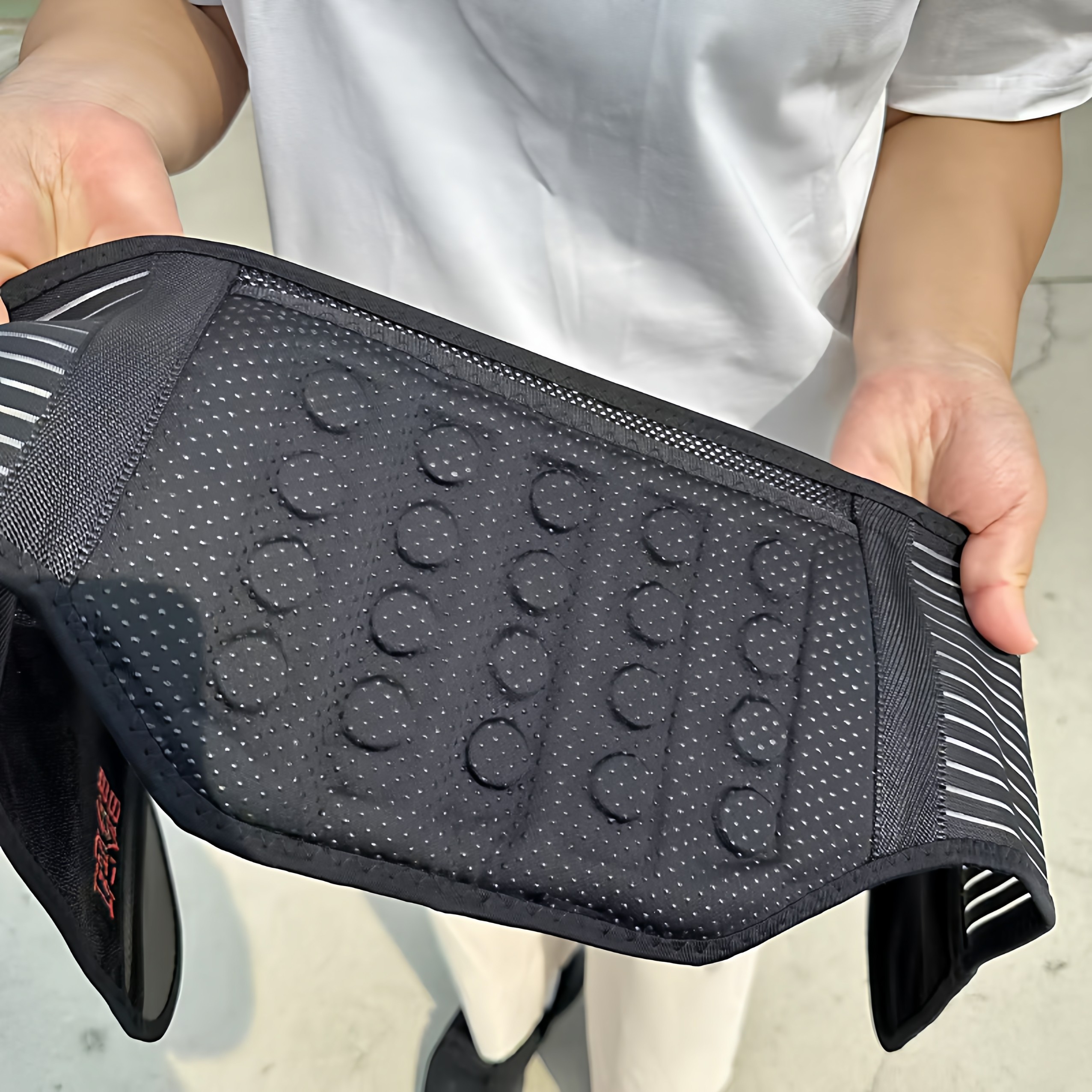 医用腰椎间盘劳损神器磁疗按摩热压磁石护腰透气自发热护腰带腰疼