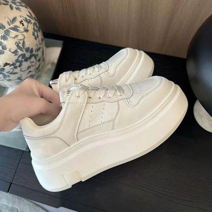 软皮增高厚底小白鞋女款2024新款爆款秋冬款女鞋百搭运动休闲板鞋