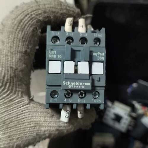 {议价}施耐德LC1N1810交流接触器，EasyPact D3N系{议价}