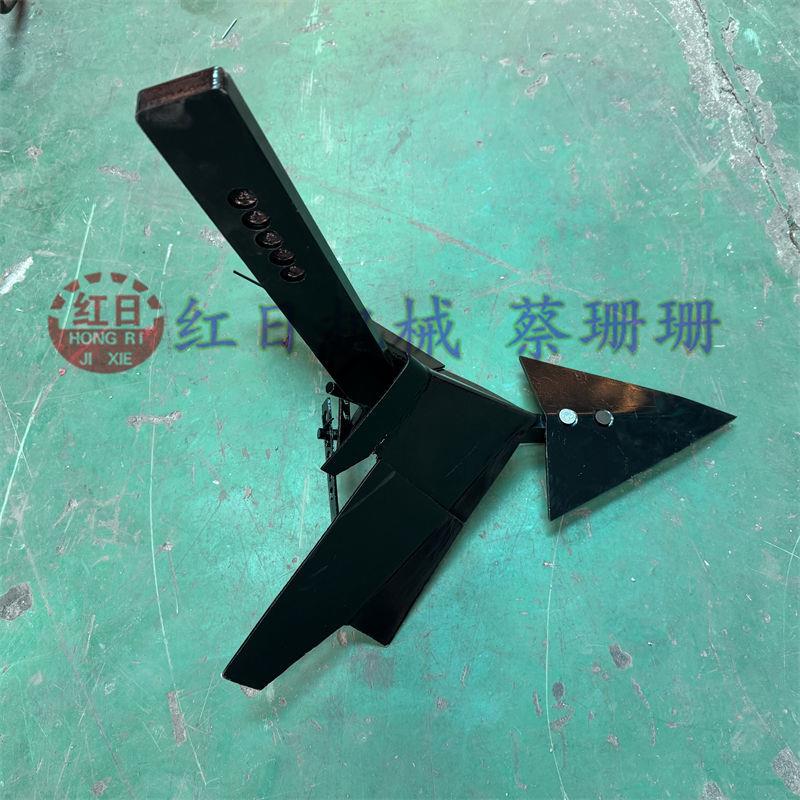 农用机械中耕机配件中耕机犁体开沟犁犁尖锰钢犁头锰钢犁体