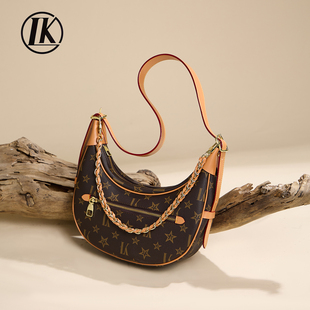 LK名牌轻奢老花月牙包女包小众月亮包腋下包链条斜挎小包包高级感